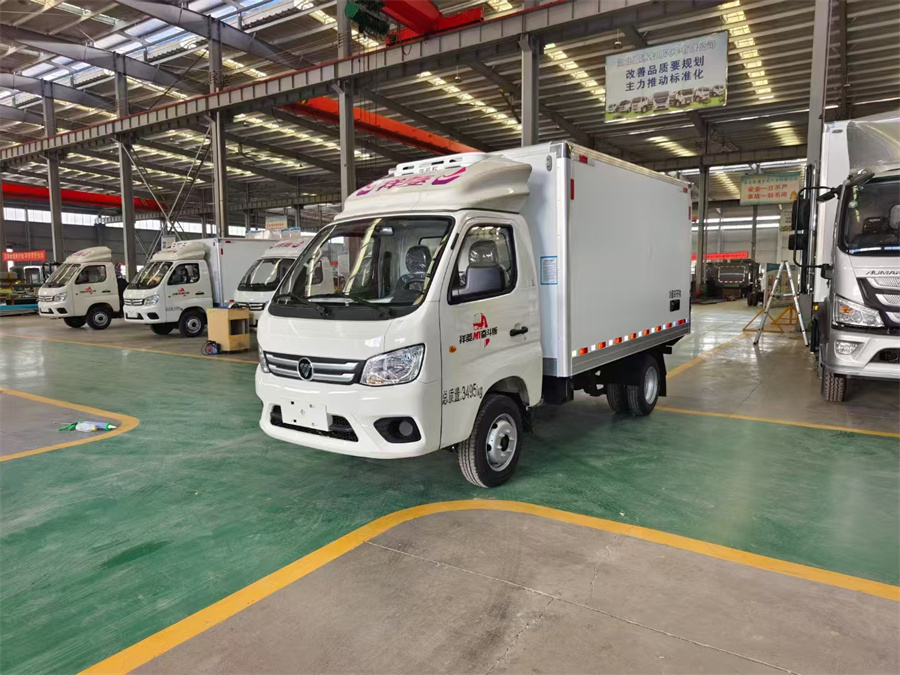 M1^{܇(ch)-M1{܇(ch)